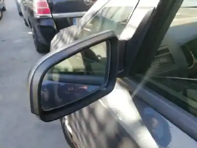 Здавання транспортного засобу opel zafira b cosmo року 2006 потужний z19dt