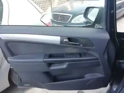 Sloopvoertuig opel zafira b cosmo van het jaar 2005 aangedreven z19dt