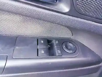 Sloopvoertuig opel zafira b cosmo van het jaar 2005 aangedreven z19dt