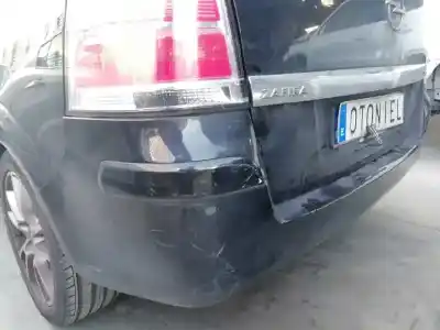 Sloopvoertuig opel zafira b cosmo van het jaar 2005 aangedreven z19dt