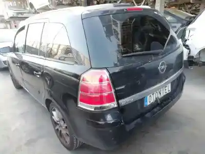 Sloopvoertuig opel zafira b cosmo van het jaar 2005 aangedreven z19dt