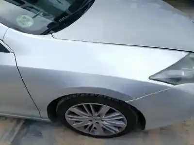 Véhicule à la ferraille renault laguna coupe gt de l'année 2008 alimenté m9r l8