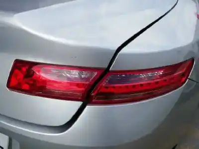 Véhicule à la ferraille renault laguna coupe gt de l'année 2008 alimenté m9r l8