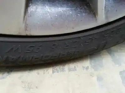 Véhicule à la ferraille renault laguna coupe gt de l'année 2008 alimenté m9r l8