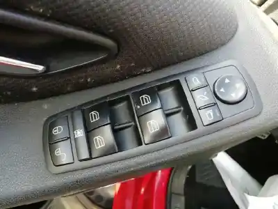 Здавання транспортного засобу mercedes-benz clase b (w245) 180 cdi (245.207) року 2010 потужний 640940