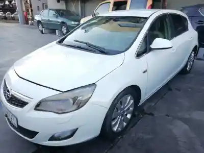 Scrapping Vehicle opel astra j lim. cosmo of the year 2012 powered a17dtr