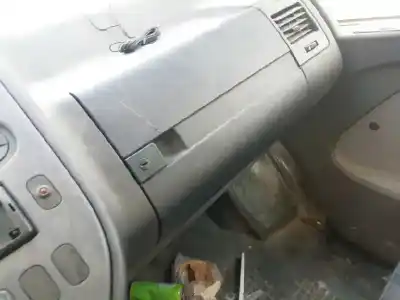 Véhicule à la ferraille mercedes-benz vito furgoneta (w638) 110 cdi 2.2 (638.094) de l'année 2000 alimenté 611980