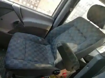 Véhicule à la ferraille mercedes-benz vito furgoneta (w638) 110 cdi 2.2 (638.094) de l'année 2000 alimenté 611980