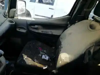 Здавання транспортного засобу nissan nv 200 (m20) 1.5 dci cat року 2015 потужний k9k