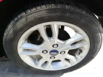 Sloopvoertuig ford fiesta vi (cb1, ccn) 1.25 van het jaar 2017 aangedreven snjd