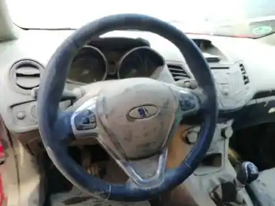 Sloopvoertuig ford fiesta vi (cb1, ccn) 1.25 van het jaar 2017 aangedreven snjd