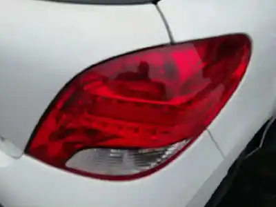 Здавання транспортного засобу peugeot 207 confort року 2010 потужний 8hz