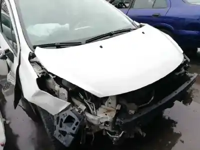Здавання транспортного засобу peugeot 207 confort року 2010 потужний 8hz