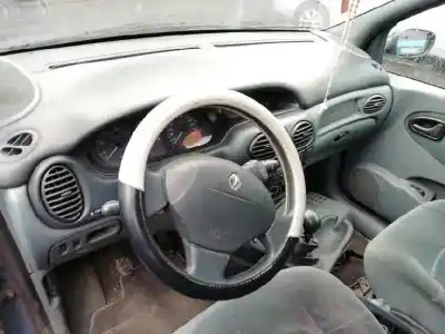 Здавання транспортного засобу renault megane i scenic (ja0) 1.9 d alize року 1999 потужний f8q