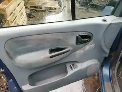 Здавання транспортного засобу renault megane i scenic (ja0) 1.9 d alize року 1999 потужний f8q