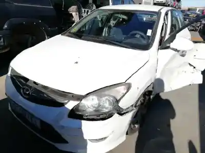 Sloopvoertuig hyundai i30 (fd) 1.6 crdi van het jaar 2011 aangedreven d4fb