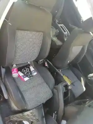 Verschrottungsfahrzeug volkswagen golf iv berlina (1j1) 1.9 tdi des jahres 2002 angetrieben arl