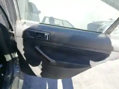 Verschrottungsfahrzeug volkswagen golf iv berlina (1j1) 1.9 tdi des jahres 2002 angetrieben arl