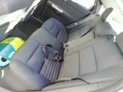 Veículo de Sucata volvo s40 berlina 1.6 d momentum do ano 2010 alimentado d4164t