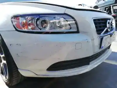 Veículo de Sucata volvo s40 berlina 1.6 d momentum do ano 2010 alimentado d4164t