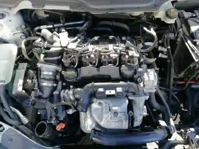 Veículo de Sucata volvo s40 berlina 1.6 d momentum do ano 2010 alimentado d4164t