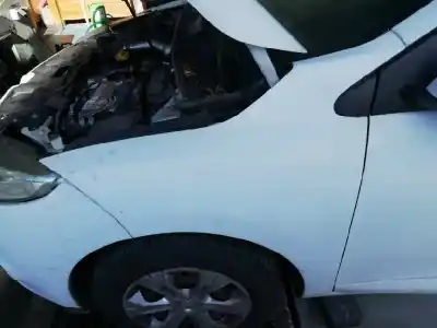Здавання транспортного засобу renault megane iii berlina 5 p authentique року 2009 потужний k9k f8