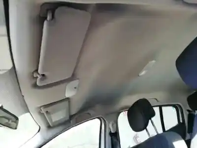 Здавання транспортного засобу renault megane iii berlina 5 p authentique року 2009 потужний k9k f8