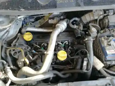 Здавання транспортного засобу renault megane iii berlina 5 p authentique року 2009 потужний k9k f8