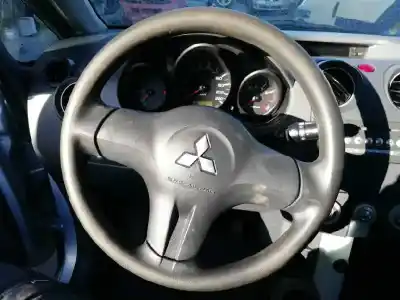 Verschrottungsfahrzeug mitsubishi colt berlina 5 (z30a) 1.1 cat des jahres 2005 angetrieben g134910