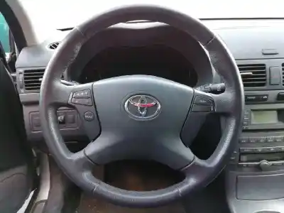 Утилизация автомобиля toyota avensis berlina (t25) 1.8 sol sedán года 2006 питание 1zz