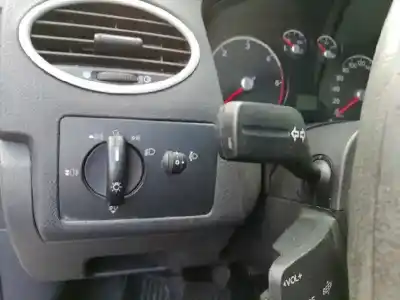 Veículo de Sucata ford focus sportbreak (cap) ghia do ano 2005 alimentado g8da