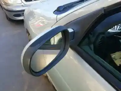 Scrapping Vehicle renault megane i classic (la0/1_) 1.6 16v (la00 la04 la0b la11 la16 la19 la1j la1k.... of the year 2000 powered k4m a7