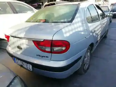 Scrapping Vehicle renault megane i classic (la0/1_) 1.6 16v (la00 la04 la0b la11 la16 la19 la1j la1k.... of the year 2000 powered k4m a7