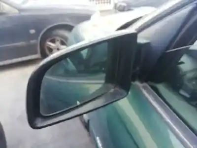 Verschrottungsfahrzeug opel omega b design edition berlina des jahres 2001 angetrieben x22dth