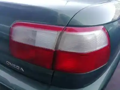Verschrottungsfahrzeug opel omega b design edition berlina des jahres 2001 angetrieben x22dth