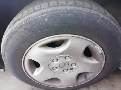 Verschrottungsfahrzeug opel omega b design edition berlina des jahres 2001 angetrieben x22dth