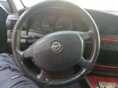 Verschrottungsfahrzeug opel omega b design edition berlina des jahres 2001 angetrieben x22dth