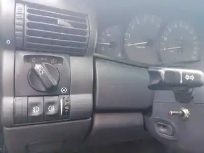 Verschrottungsfahrzeug opel omega b design edition berlina des jahres 2001 angetrieben x22dth