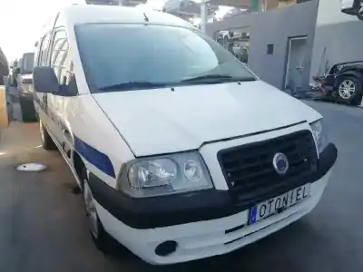 Здавання транспортного засобу fiat scudo (222) 2.0 16v jtd sx kombi (5 sitze) року 2004 потужний rhw