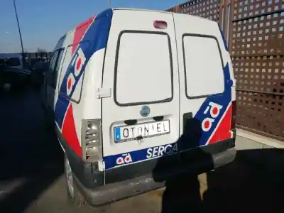 Здавання транспортного засобу fiat scudo (222) 2.0 16v jtd sx kombi (5 sitze) року 2004 потужний rhw