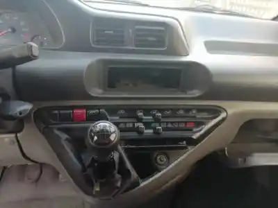 Здавання транспортного засобу fiat scudo (222) 2.0 16v jtd sx kombi (5 sitze) року 2004 потужний rhw