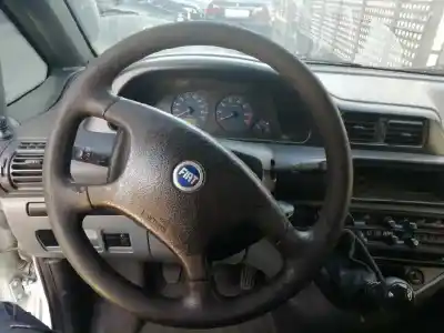 Здавання транспортного засобу fiat scudo (222) 2.0 16v jtd sx kombi (5 sitze) року 2004 потужний rhw