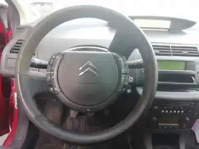 Vehicul casat citroen c4 coupe cool al anului 2010 alimentat kfu