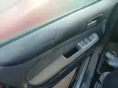 Veículo de Sucata ford focus berlina (cap) ambiente (d) do ano 2006 alimentado kkda