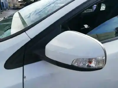 Verschrottungsfahrzeug volvo v40 (2012->) 2.0 inscription [2.0 ltr. - 140 kw diesel cat] des jahres 2017 angetrieben d4204t8