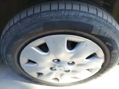 Здавання транспортного засобу nissan micra (k12e) acenta року 2003 потужний cr12