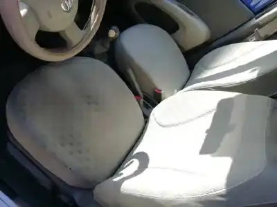 Здавання транспортного засобу nissan micra (k12e) acenta року 2003 потужний cr12
