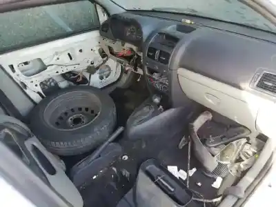 Утилизация автомобиля renault                                            clio ii fase ii (b/cb0)                                                                                                                                                                                                                                    authentique года 2002 питание k9k a7