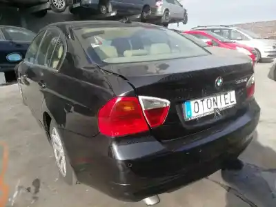 Verschrottungsfahrzeug bmw serie 3 berlina (e90) 320d des jahres 2006 angetrieben 204d4