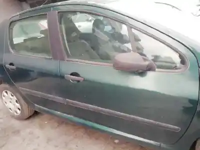 Здавання транспортного засобу peugeot 307 (s1) xr року 2001 потужний rhy